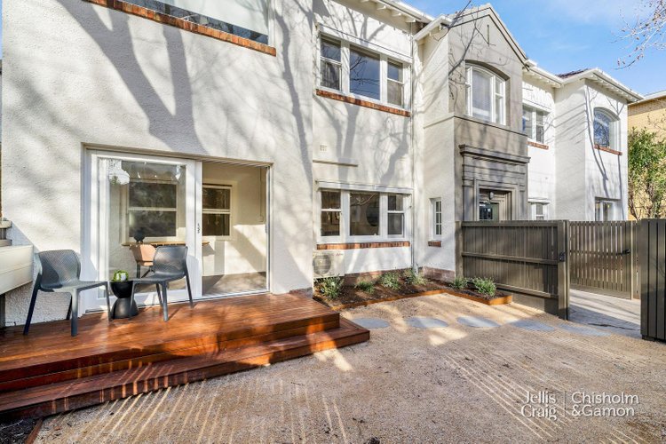 1 27 Bendigo Avenue Elwood 3184