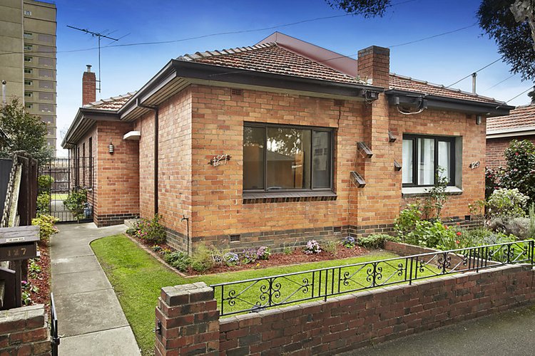 127 Edinburgh Street Flemington 3031