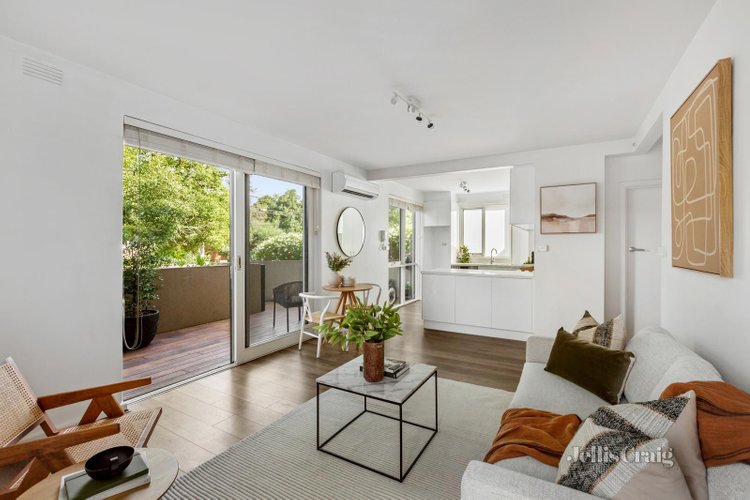 1 27 Elphin Grove Hawthorn 3122