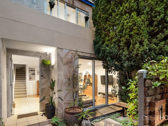 1 272 Nott Street Port Melbourne 3207
