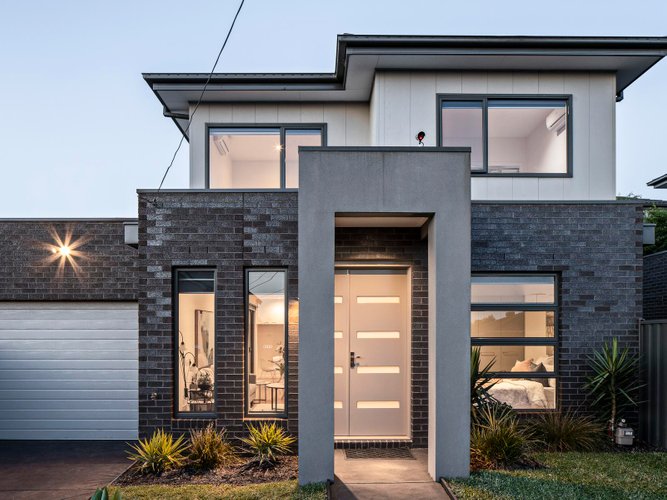 1 28-30 Hutton Street Thornbury 3071