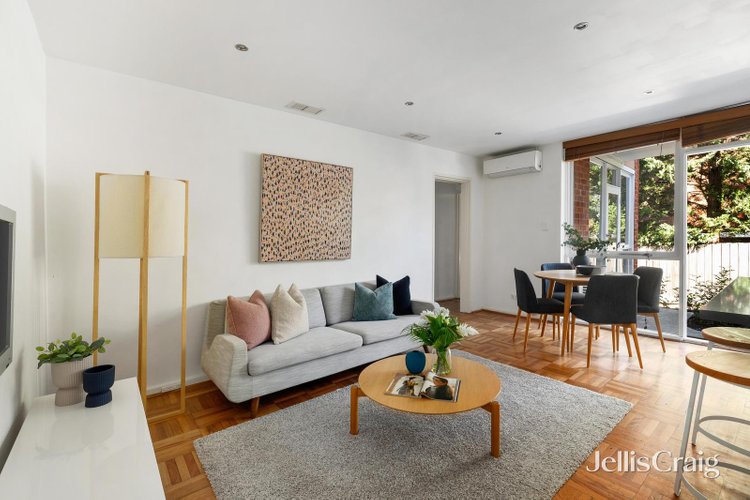 1 28 Fulton Street St Kilda East 3183