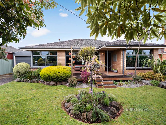 128 Learmonth Road Wendouree 3355
