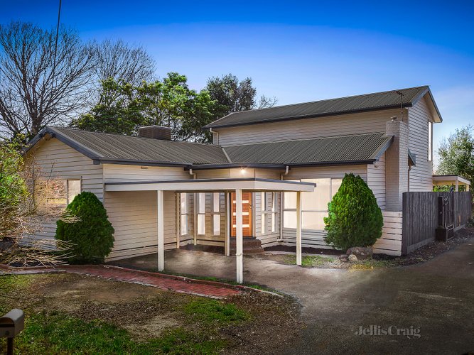 1/282 Waiora Road Macleod 3085