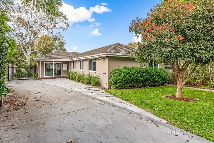 1/286 Lawrence Rd  Mount Waverley 3149