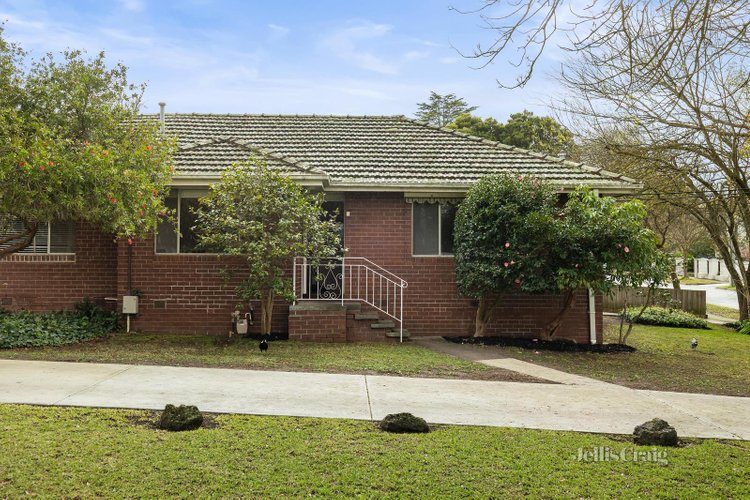 1 29 Boondara Road Mont Albert North 3129