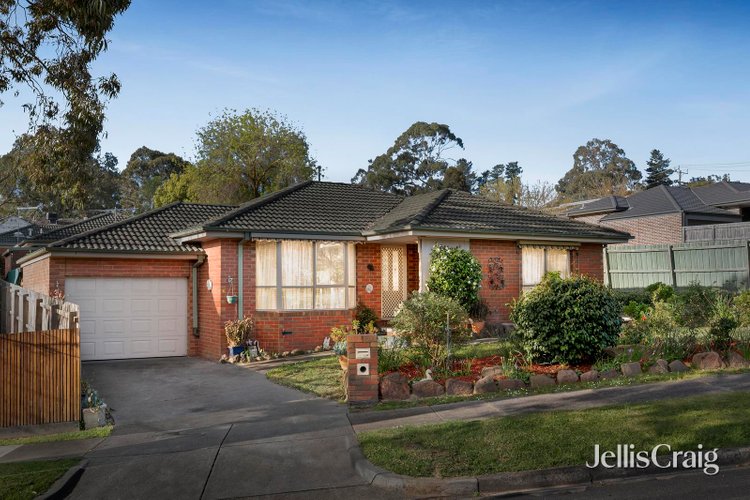 1 29 Highland Crescent Mooroolbark 3138