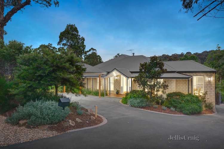129 Thompson Crescent Research 3095