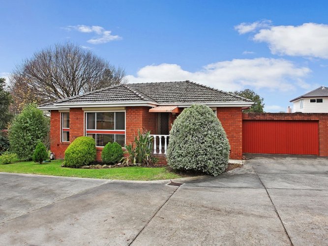 12 90 Burwood Hwy  Burwood East 3151