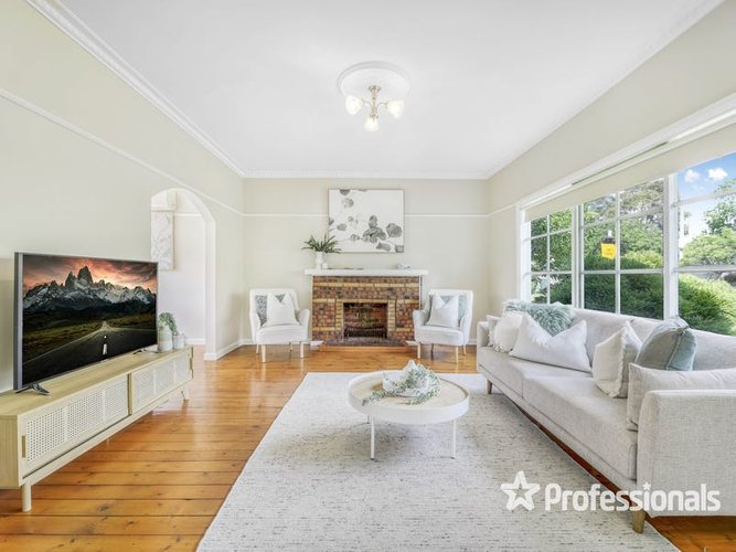 1 297-299 Mt Dandenong Road Croydon 3136