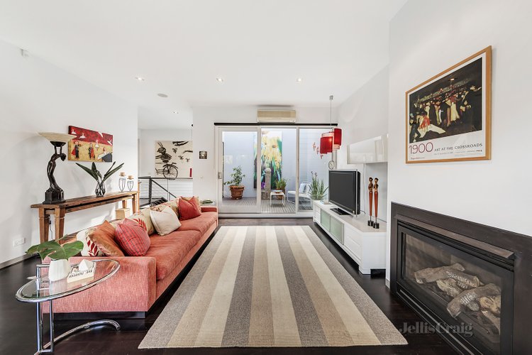 12/98 Barkly Street St Kilda 3182