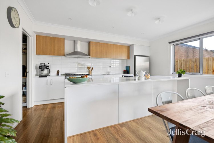 12A Calder Street Manifold Heights 3218
