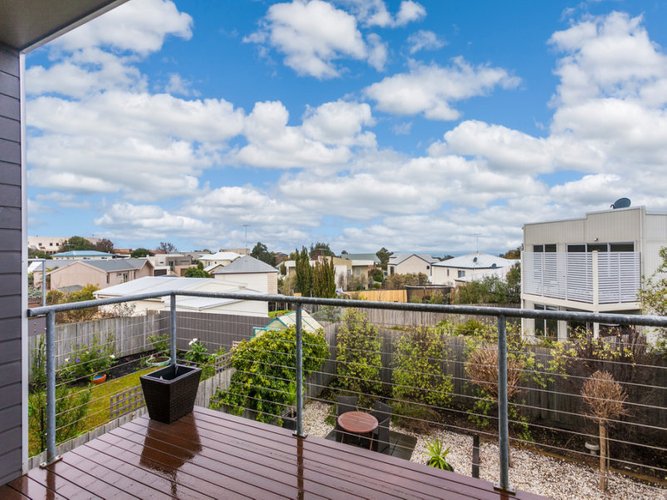 12A Empire Court, Torquay