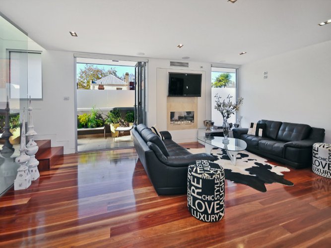 12A Faraday Street Carlton 3053