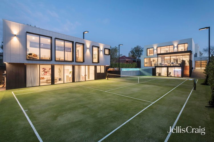 13 Allambee Avenue Camberwell 3124