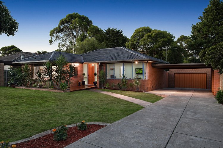 13 Anora Crescent Mulgrave 3170
