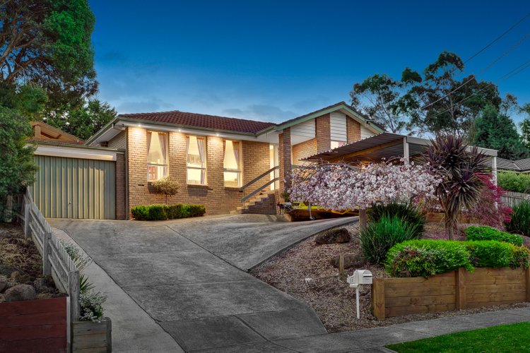 13 Barina Avenue Mooroolbark 3138