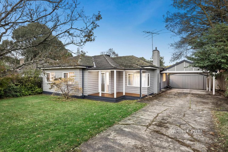 13 Bartlett Avenue Croydon 3136