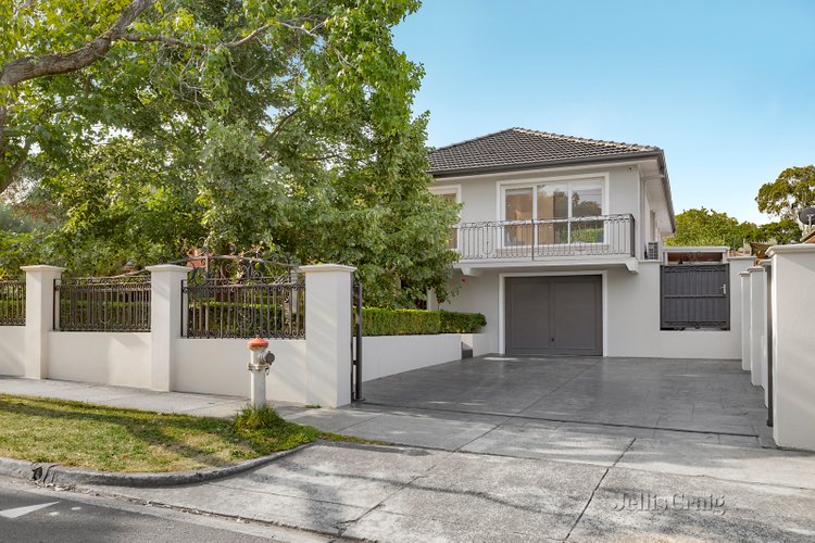 13 Carween Avenue Mitcham 3132