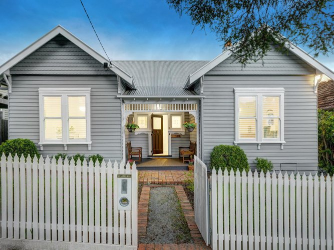 13 Church Street Canterbury 3126