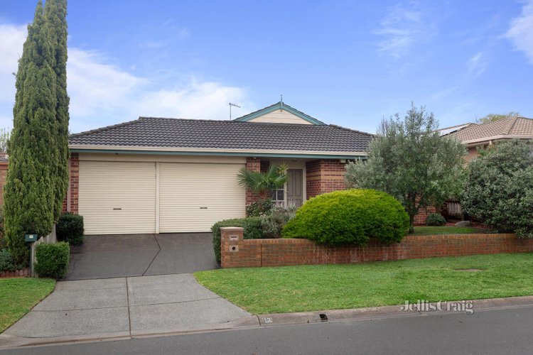 13 Clendon Court Cheltenham 3192