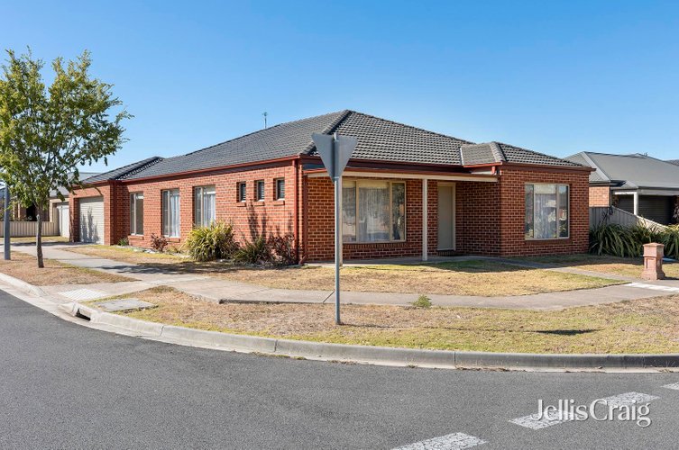 13 Deakin Drive  Delacombe 3356