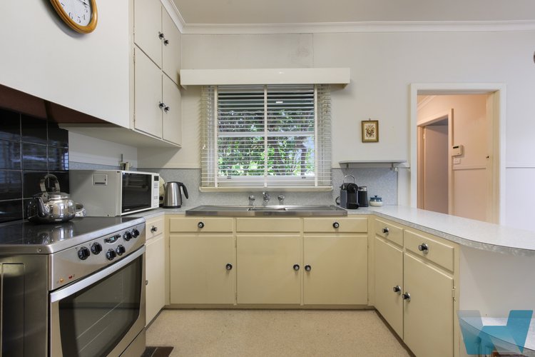 13 Dean Street, Bairnsdale