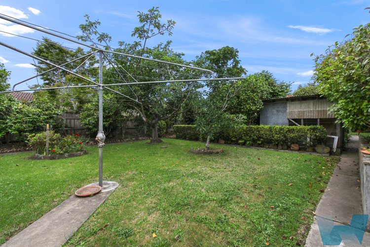 13 Dean Street, Bairnsdale