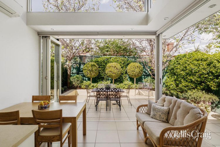 13 Evansdale Road Hawthorn 3122