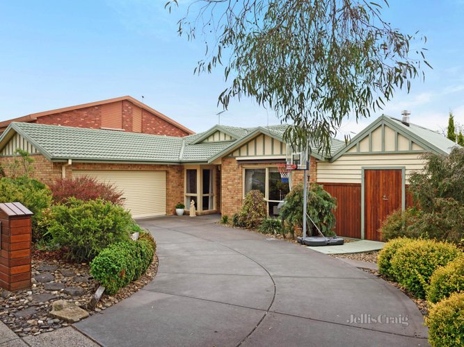 13 Felicia Rise Diamond Creek 3089