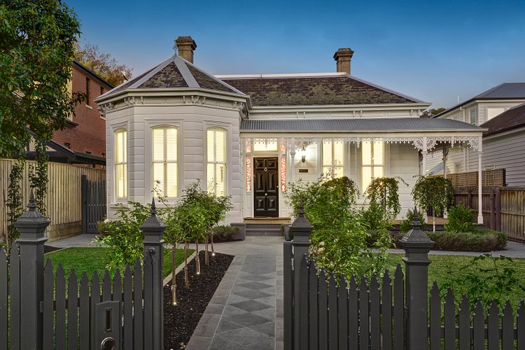 13 Fermanagh Road Camberwell 3124