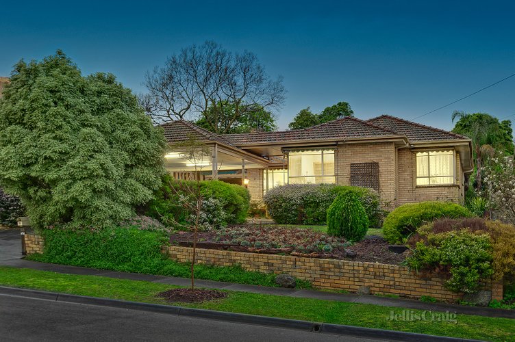 13 Glenthorn Avenue Balwyn North 3104
