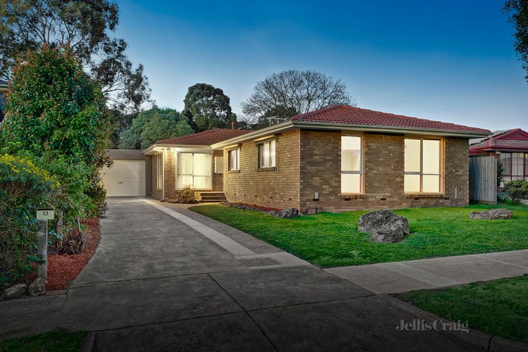 13 Holbeach Street Burwood East 3151