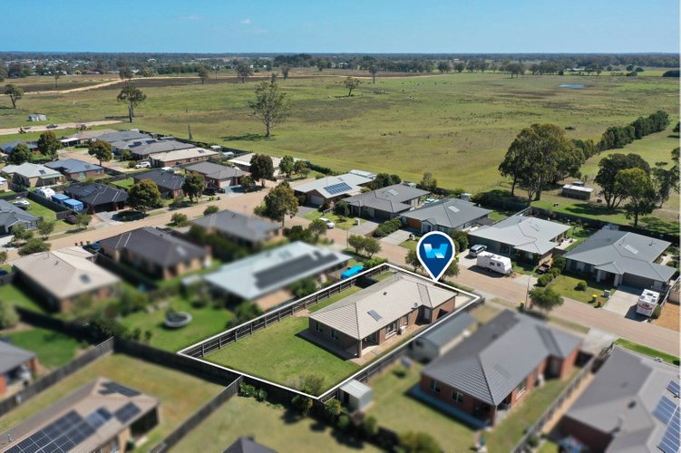 13 Jim Way, Paynesville