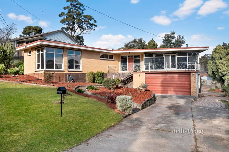 13 Landale Avenue Mount Clear 3350