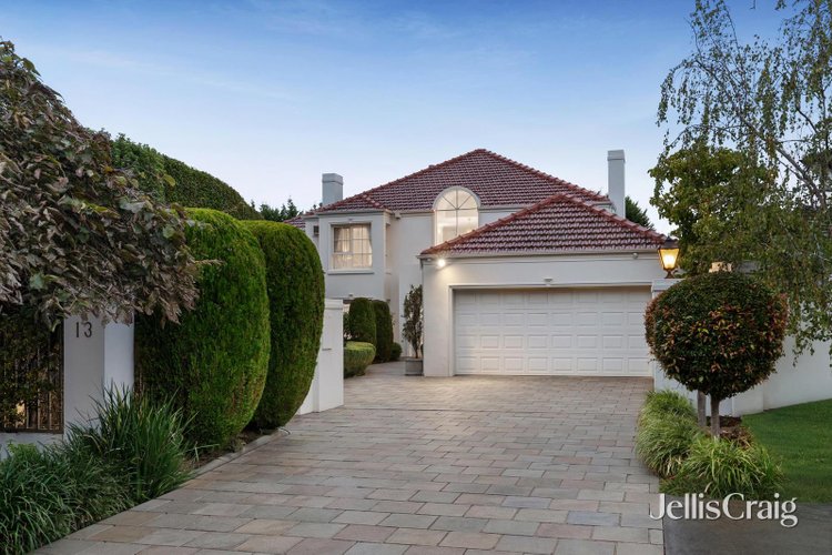 13 Larnaca Court Templestowe 3106