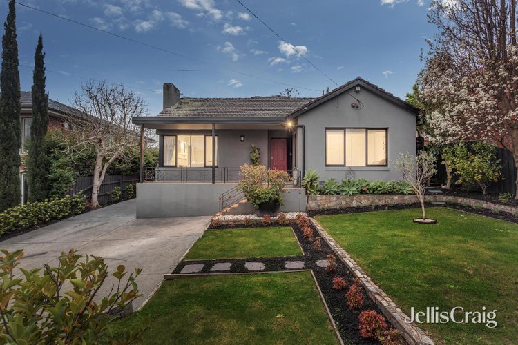 13 Lesley Street Camberwell 3124