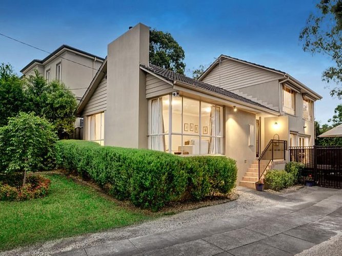 13 Lincoln Avenue Mont Albert North 3129