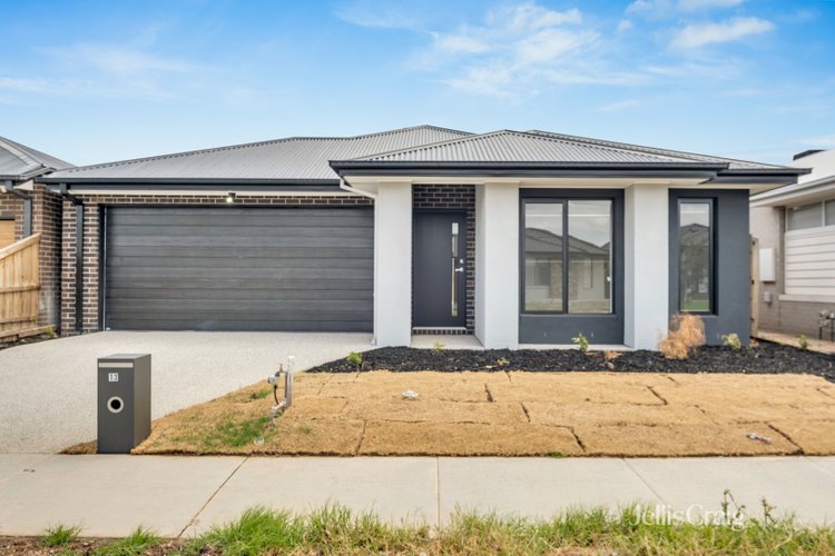 13 Marigold Drive Fraser Rise 3336