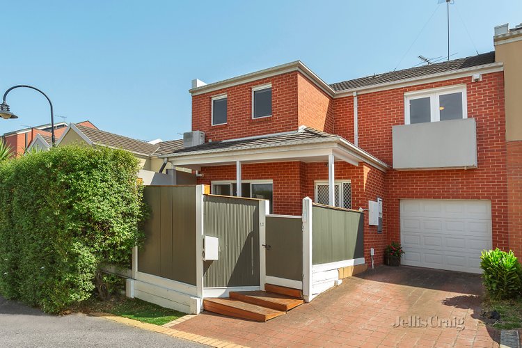 13 Marshall Way Glen Waverley 3150