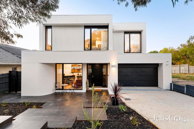 13 Mathers Avenue Kew East 3102