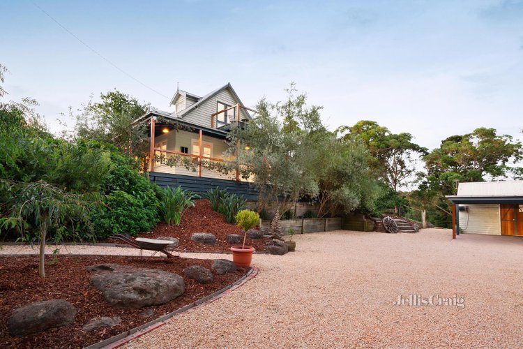 13 Merritts Road Panton Hill 3759
