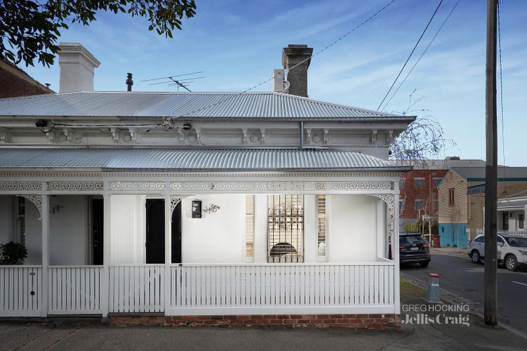 13 Merton Street Albert Park 3206