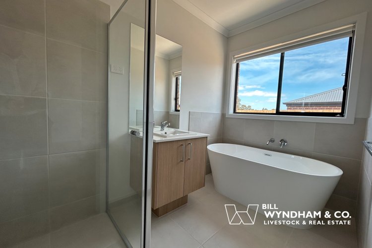 13 Messmate Mews Mews, Lucknow