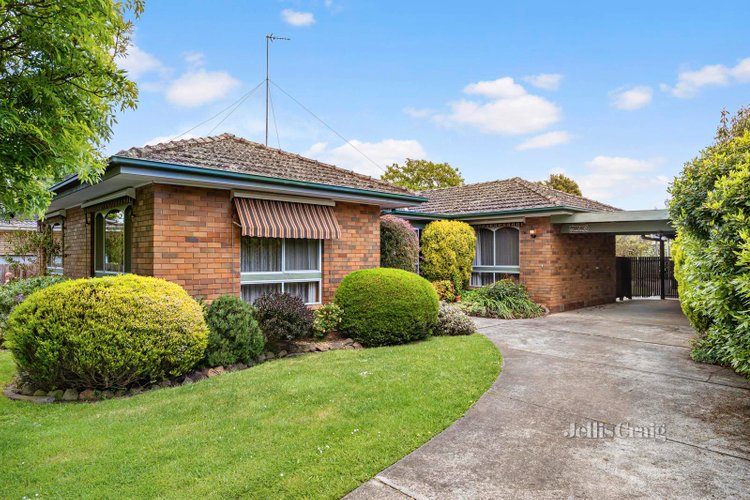 13 Mimosa Avenue Alfredton 3350