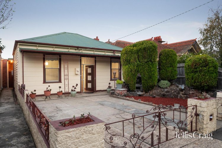 13 Moorhouse Street Camberwell 3124
