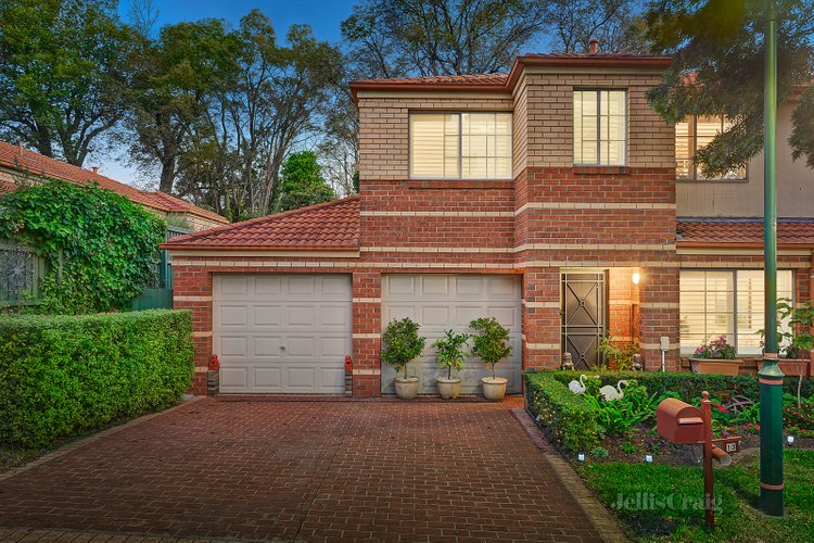 13 Peppermint Grove Box Hill South 3128