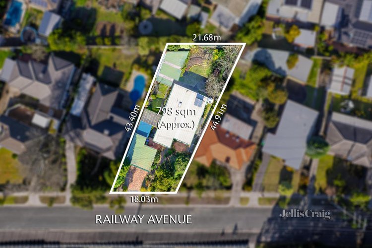 13 Railway Avenue Ringwood East 3135