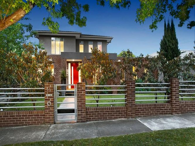 1 3 Rangeview Grove Balwyn North 3104