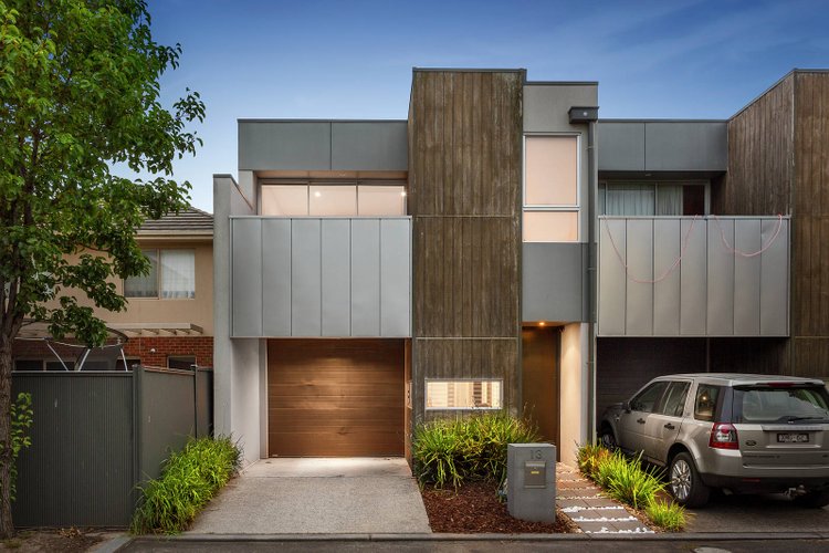 13 Raven Lane Maribyrnong 3032